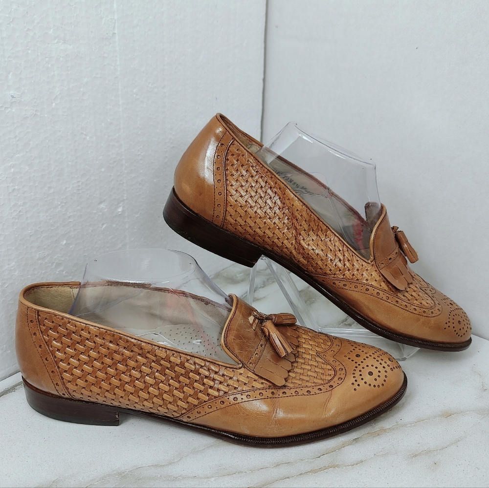 Vintage Rodolfo Valentino Tan Woven Leather Brogue Wingtip Tassel Loafers, 8.5